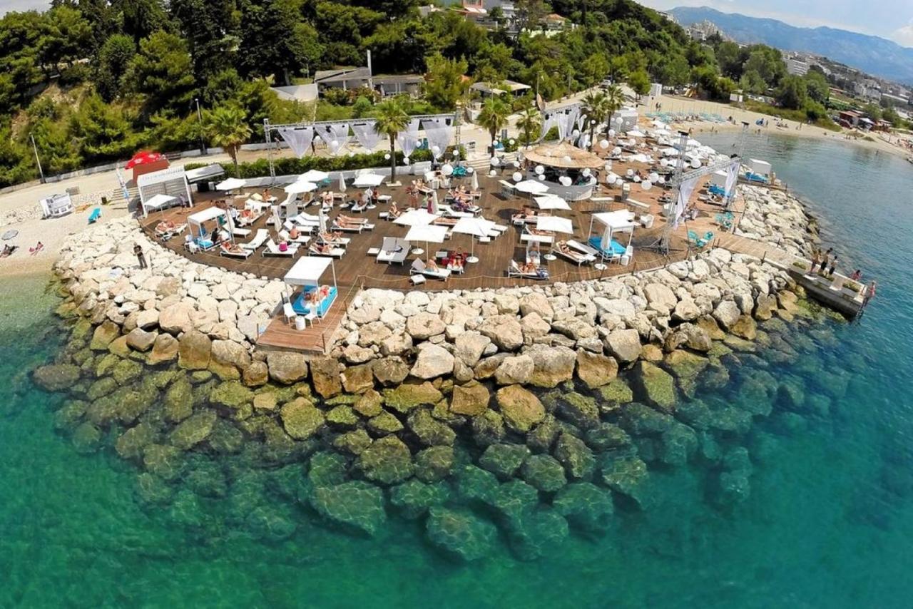 Near Beach Apartment Reno With Private Parking Split Buitenkant foto