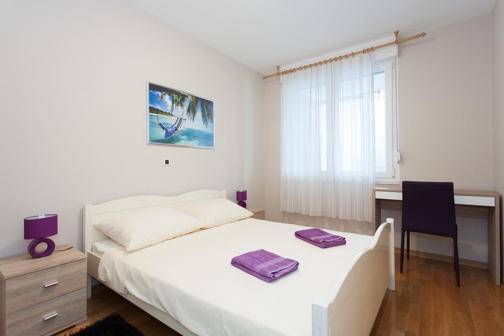 Near Beach Apartment Reno With Private Parking Split Buitenkant foto