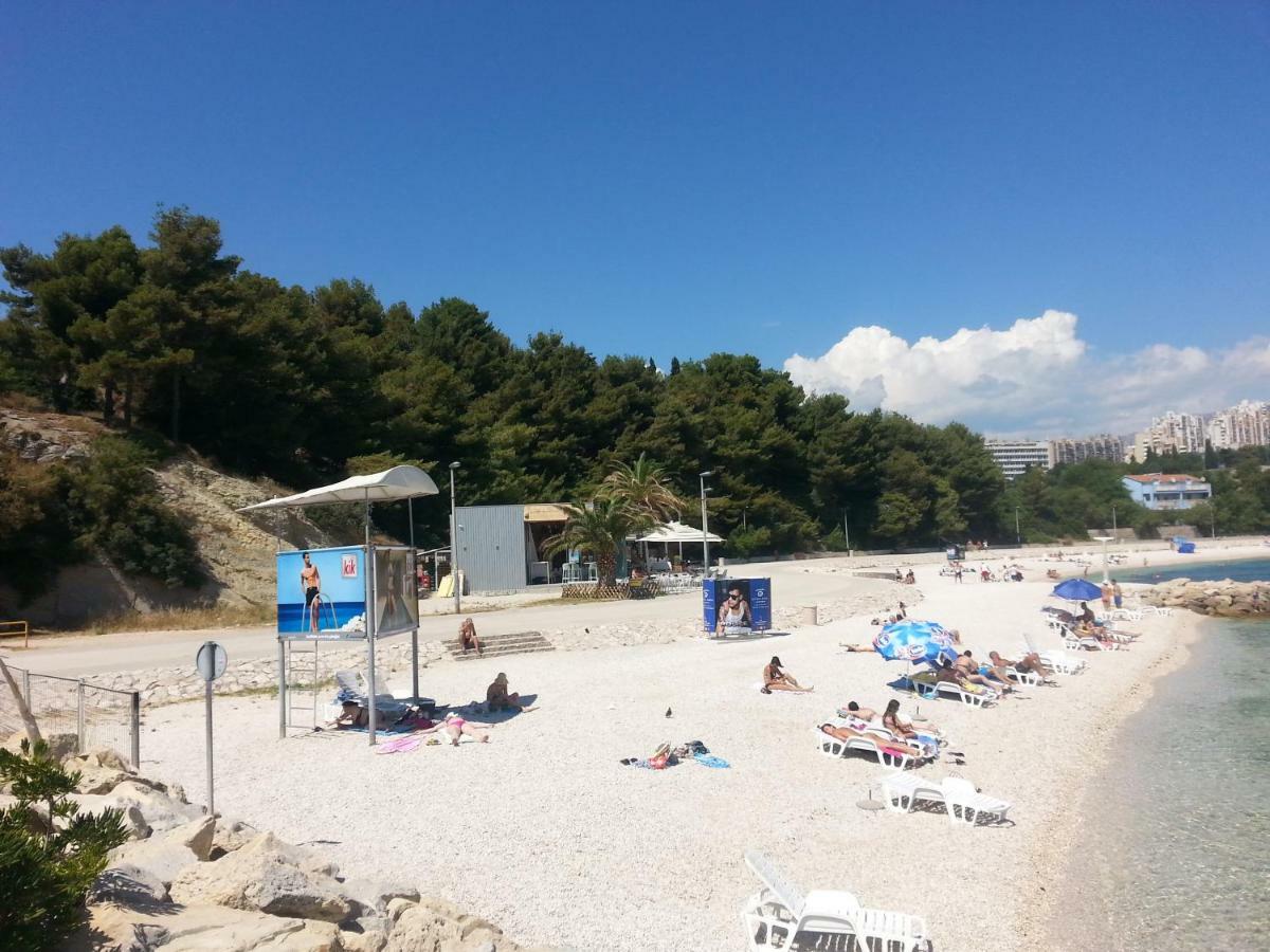 Near Beach Apartment Reno With Private Parking Split Buitenkant foto
